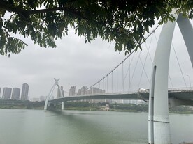 江边景观
