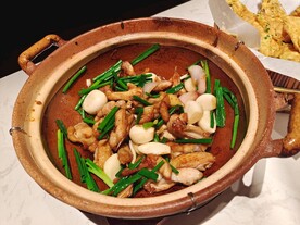 啫啫海鲜鸡