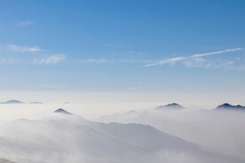 群山背景