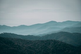 水墨山水背景