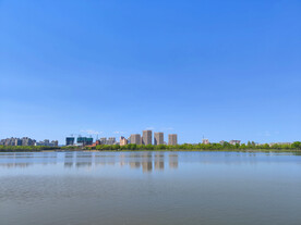 都市