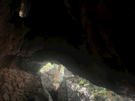 灵隐寺山洞