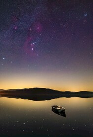 星空与湖