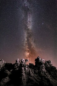 山与星空