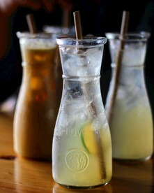 冰柠檬水