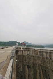 淌水涯