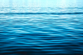 海波荡漾