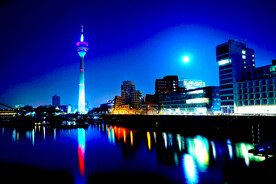蓝色夜景