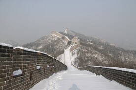 下雪长城