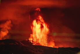 火山喷发