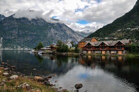 湖边小屋