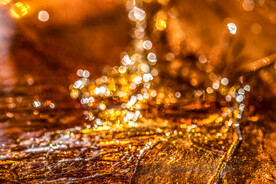 琥珀金磨砂金属质感背景