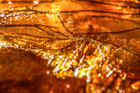 琥珀金磨砂金属质感背景