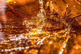 琥珀金磨砂金属质感背景