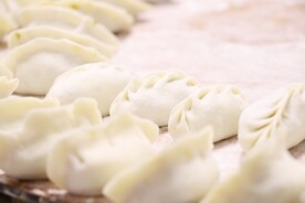 包饺子