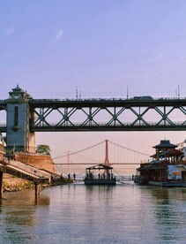 长江大桥三桥同框