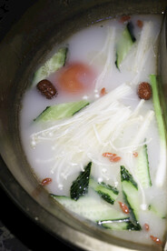 三鲜骨汤半锅