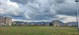 村庄晴天