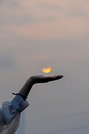 手掌上的太阳