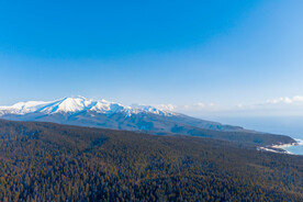 航拍雪山