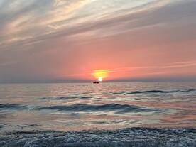 海上落日