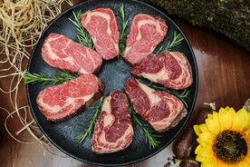 鲜牛肉牛排