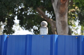 铁板围蔽特写细节