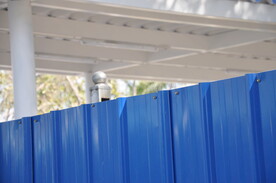 铁板围蔽特写细节