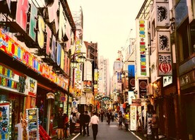日本新宿街头