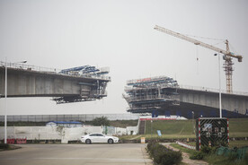 高速公路桥梁工程建设