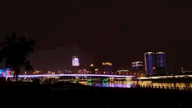 江边夜景