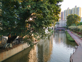 荔湾涌河景