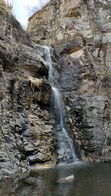 北京双龙峡日月潭瀑布