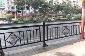 广州海珠道路护栏