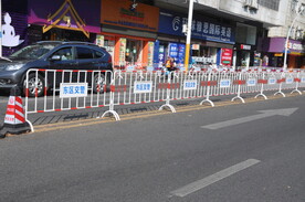 街道疏导铁马护栏