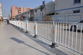 道路护栏