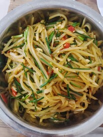 凉拌土豆丝