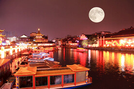 水乡夜景