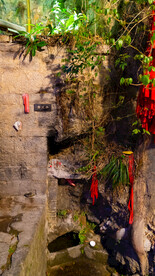 贵州镇远古镇青龙洞青龙井