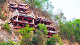 贵州镇远古镇青龙洞是真南海