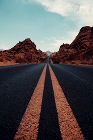 山丘和公路