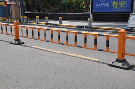 道路隔离栏