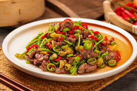 小炒黄牛肉