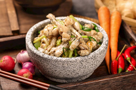 石锅黑椒牛蛙 