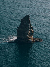 海上岩石