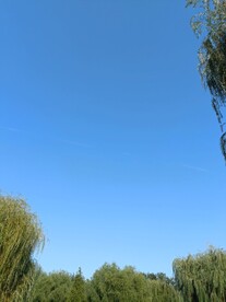 梦幻蓝色天空