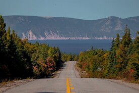 林间公路