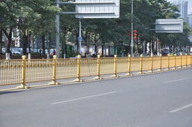 道路护栏