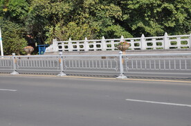 道路护栏
