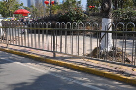 道路护栏